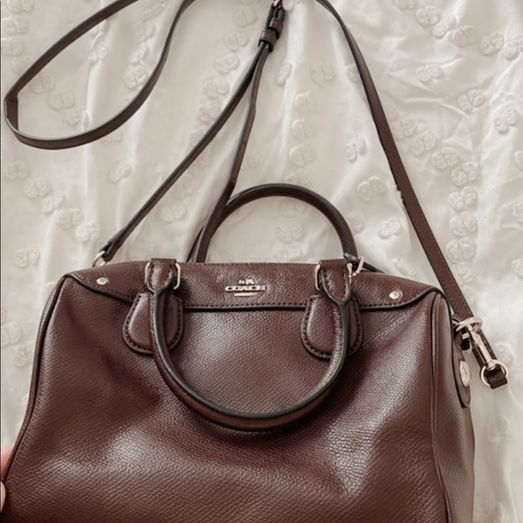 Closet clean out!!! Make an offer!!! - Picture 14 of 15